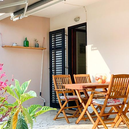 Apartmani Sincic Pola Esterno foto