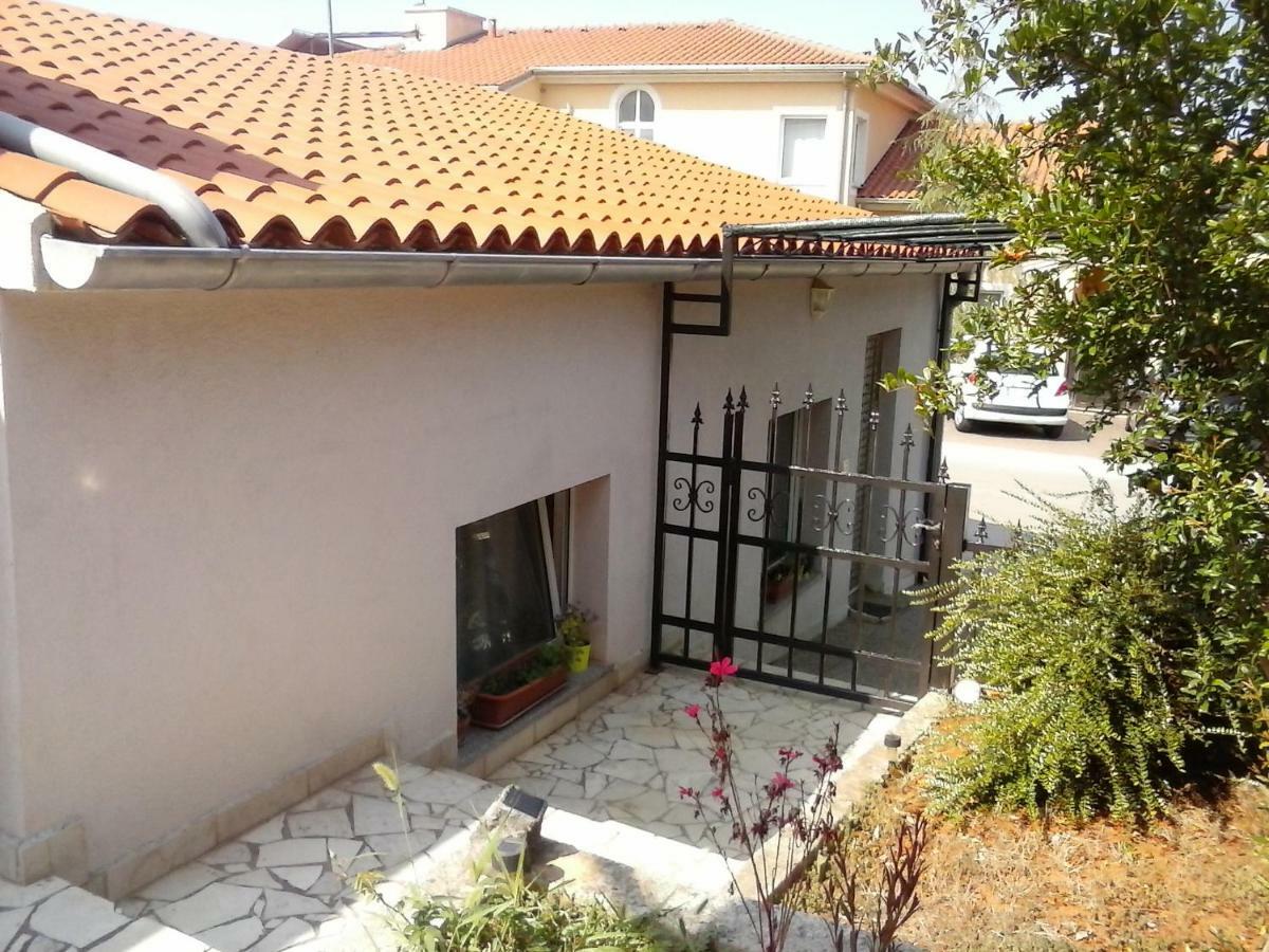 Apartmani Sincic Pola Esterno foto